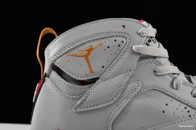 HYPE 7 Jordan Air Cardinal BV6281-006 Reflective 0422